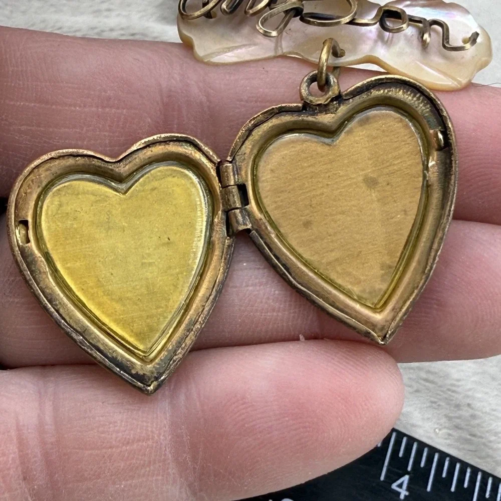 Vintage WWII Locket Sterling Silver Brooch Heart Mother‎ of Pearl 